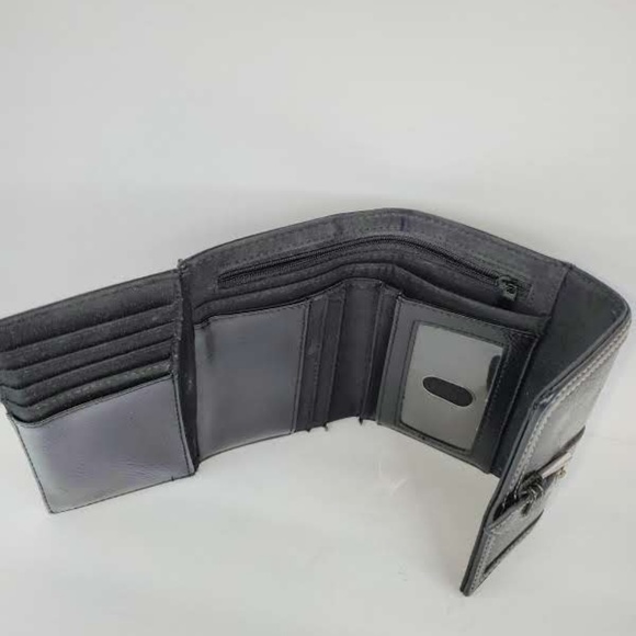 Wallet - Picture 3 of 5